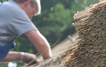 professional Siabost Bho Dheas thatchers